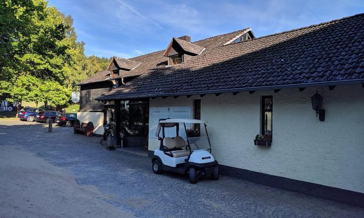 Restaurant zum Golfplatz