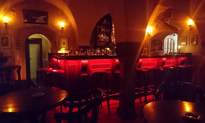 Casablanca Bar